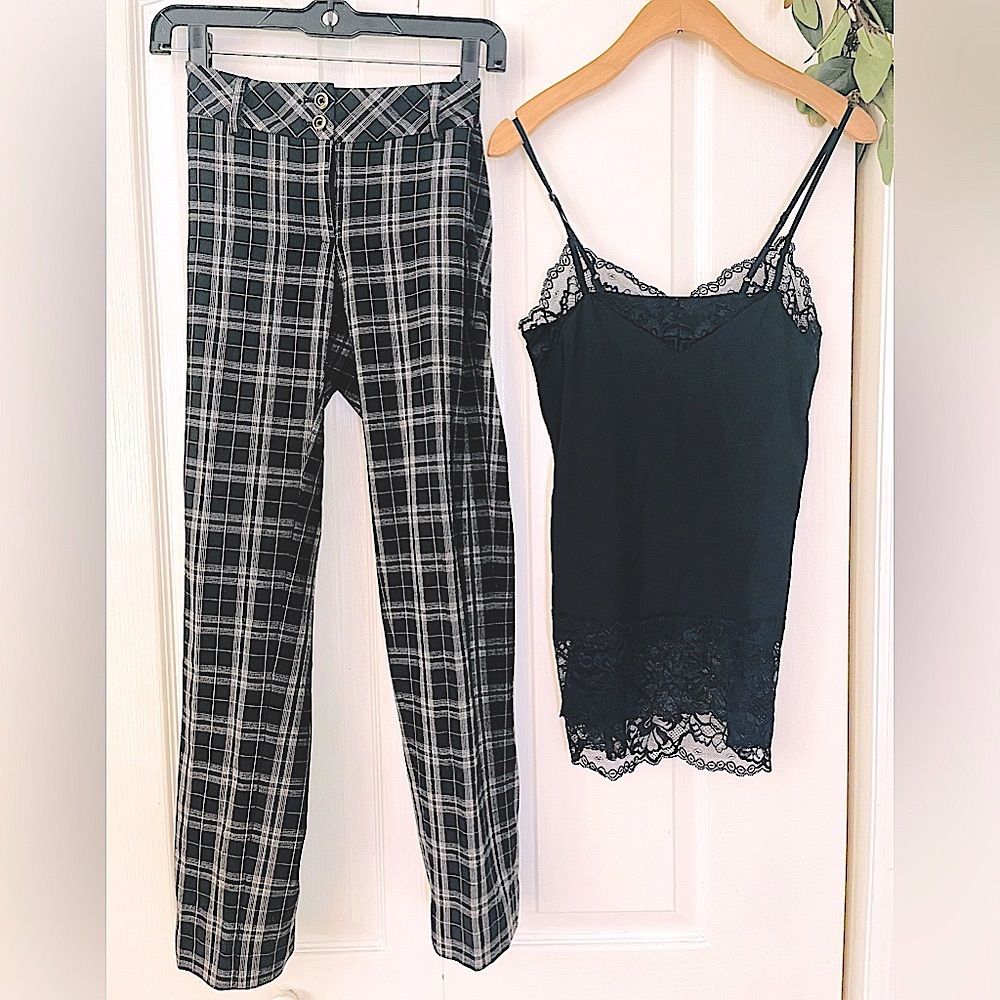 WHBM Outfit Plaid Trouser Slim Ankle Dress Pant & Black Lace Trim Cami Tank Top